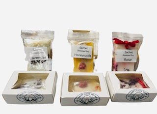 Botanical Wax Sachets Roses Lavender Honeysuckle - Comfy Cozy Home