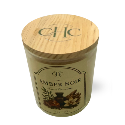Amber Noir Classic Soy Candle – detail view 3