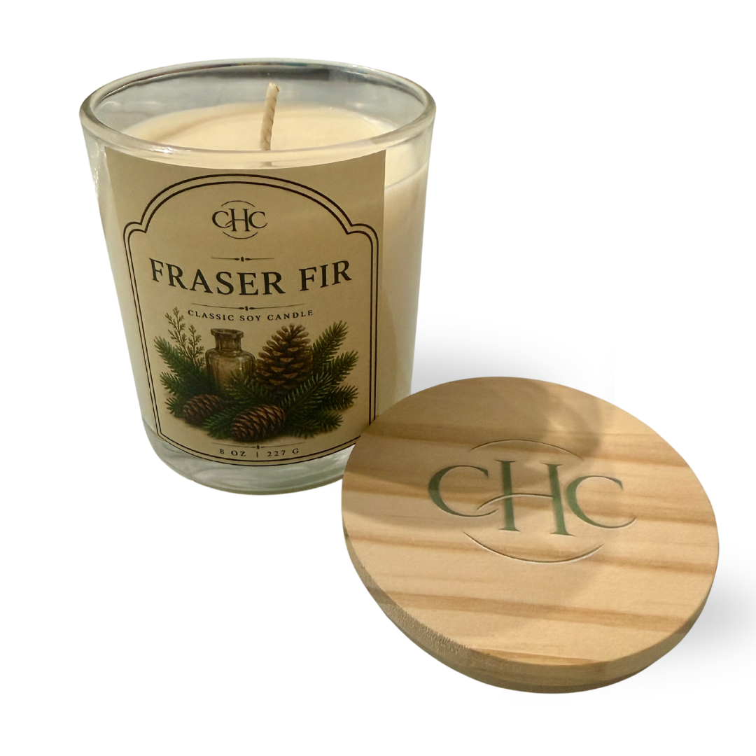 Fraser Fir Classic Soy Candle – detail view 2