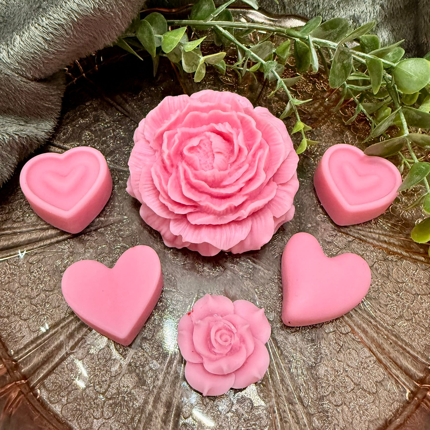 Fancy Floral Melts Pink hearts