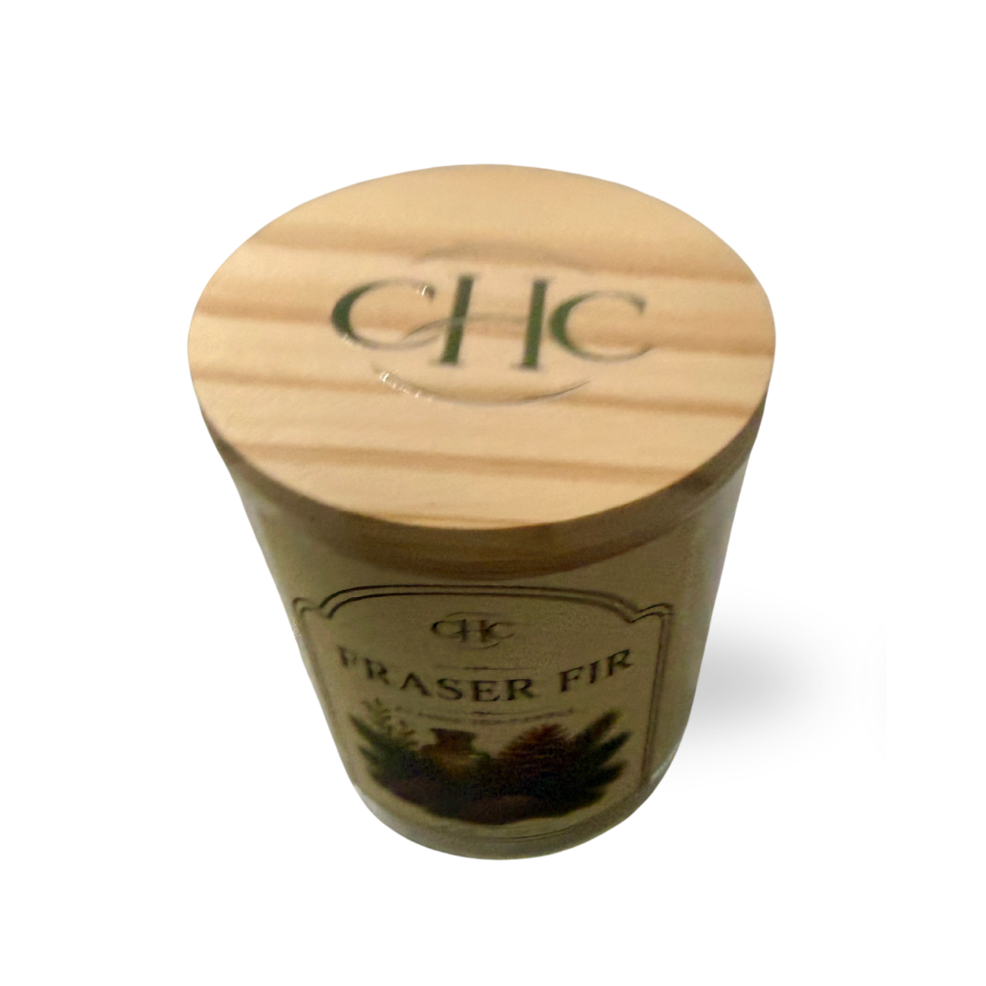 Fraser Fir Classic Soy Candle – detail view 3