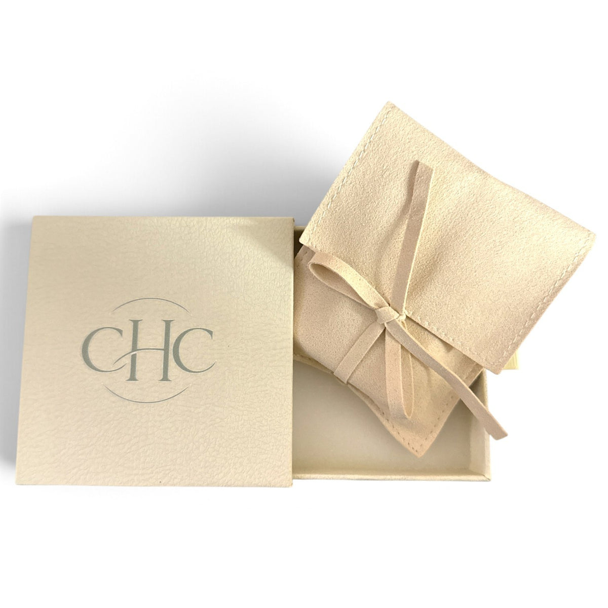 Comfy Cozy Home Savor perfume spray gift box with a cream-colored fabric pouch and branded packaging